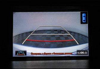 Подержанный автомобиль Lexus ES 2015 года (15 фото)