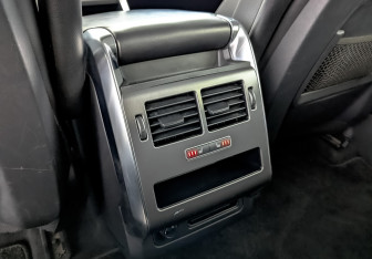 Подержанный автомобиль Land Rover Range Rover Sport 2015 года (30 фото)