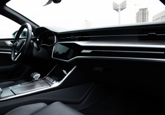 Подержанный автомобиль Audi A7 2020 года (9 фото)