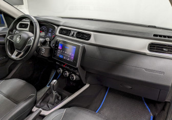 Подержанный автомобиль Renault Arkana 2021 года (19 фото)