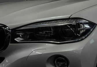 Подержанный автомобиль BMW X6 2016 года (8 фото)