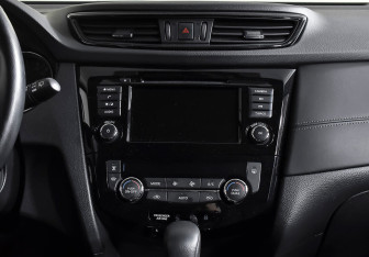 Подержанный автомобиль Nissan Qashqai 2021 года (14 фото)