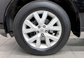 Подержанный автомобиль Nissan Murano Suv 2014 года (18 фото)