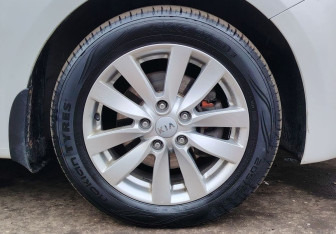 Подержанный автомобиль Kia Cerato Sedan 2014 года (14 фото)