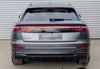 Подержанный автомобиль Audi SQ8 2024 года (6 фото)