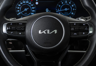 Подержанный автомобиль Kia Sportage 2024 года (11 фото)