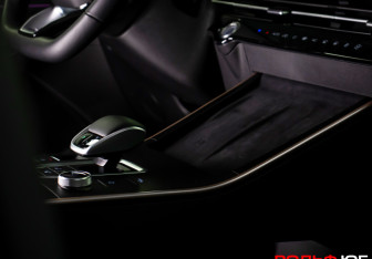 Подержанный автомобиль Omoda C5 2023 года (23 фото)