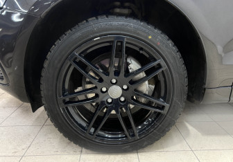 Подержанный автомобиль Audi Q5 2015 года (4 фото)