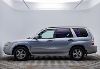 Подержанный автомобиль Subaru Forester Suv 2006 года (8 фото)