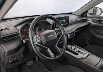 Подержанный автомобиль Haval Jolion 2022 года (16 фото)