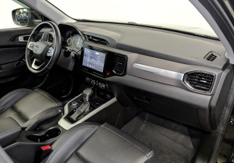 Подержанный автомобиль Chery Tiggo 4 2021 года (14 фото)