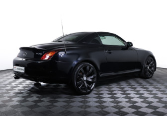 Подержанный автомобиль Lexus SC Convertible 2002 года (5 фото)