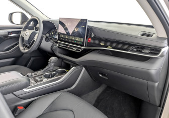 Новый Toyota Highlander 2026 (9 фото)