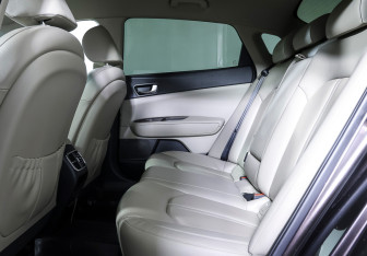 Подержанный автомобиль Kia Optima Sedan 2016 года (12 фото)