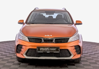 Подержанный автомобиль Kia Rio Hatchback 2022 года (2 фото)