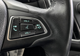 Подержанный автомобиль Ford Focus Hatchback 2018 года (28 фото)