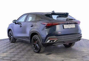 Подержанный автомобиль Omoda C5 2024 года (7 фото)