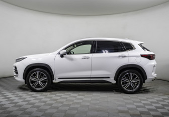 Подержанный автомобиль Exeed LX 2022 года (8 фото)