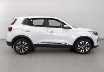 Подержанный автомобиль Chery Tiggo 4 Pro 2023 года (4 фото)