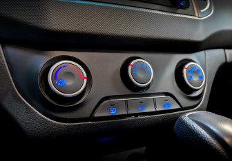 Подержанный автомобиль Hyundai Creta 2019 года (24 фото)