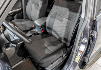 Подержанный автомобиль Suzuki Grand Vitara 2008 года (20 фото)