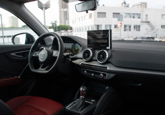 Новый Audi Q2 2025 (12 фото)