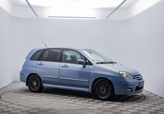 Подержанный автомобиль Suzuki Liana Wagon 2005 года (3 фото)