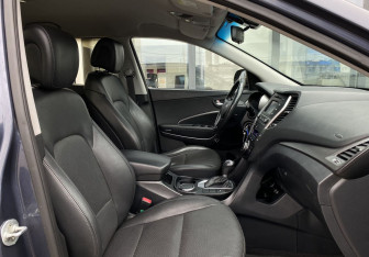 Подержанный автомобиль Hyundai Santa Fe 2017 года (21 фото)