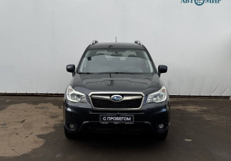 Подержанный автомобиль Subaru Forester Suv 2014 года (2 фото)
