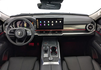 Новый Tank 400 2025 (10 фото)