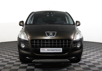 Подержанный автомобиль Peugeot 3008 2012 года (2 фото)