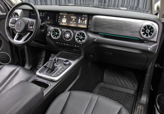 Подержанный автомобиль Tank 300 2023 года (11 фото)