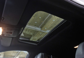 Подержанный автомобиль BMW X6 2009 года (22 фото)