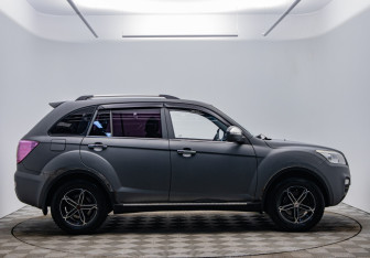 Подержанный автомобиль Lifan X60 2013 года (4 фото)