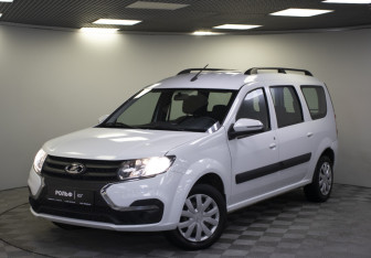 Подержанный автомобиль LADA (ВАЗ) Largus Wagon 2021 года (22 фото)