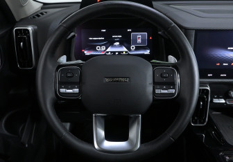 Подержанный автомобиль Haval Dargo 2023 года (10 фото)