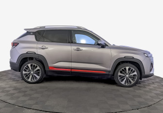 Подержанный автомобиль Changan CS35PLUS 2022 года (4 фото)