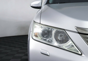 Подержанный автомобиль Toyota Camry Sedan 2012 года (7 фото)