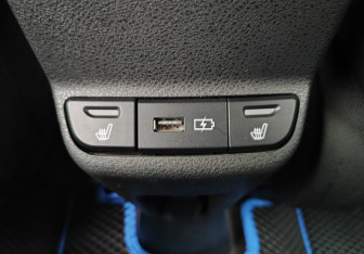 Подержанный автомобиль LADA (ВАЗ) XRAY 2020 года (17 фото)