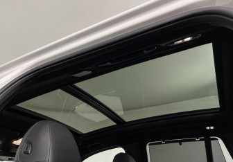 Подержанный автомобиль BMW X3 2023 года (21 фото)