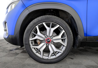 Подержанный автомобиль Kia Seltos 2022 года (18 фото)