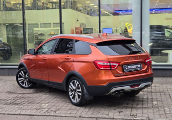 Подержанный автомобиль LADA (ВАЗ) Vesta Wagon 2018 года (6 фото)