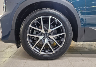 Подержанный автомобиль GAC GS8 2023 года (11 фото)