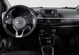 Подержанный автомобиль Kia Picanto 2018 года (12 фото)