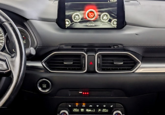 Подержанный автомобиль Mazda CX-5 2020 года (15 фото)