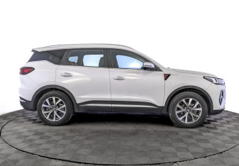 Подержанный автомобиль Chery Tiggo 7 Pro 2023 года (4 фото)