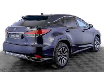 Подержанный автомобиль Lexus RX 2020 года (5 фото)