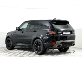Подержанный автомобиль Land Rover Range Rover Sport 2018 года (7 фото)