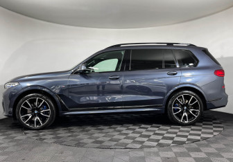 Подержанный автомобиль BMW X7 2020 года (4 фото)