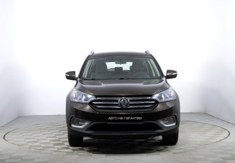 Подержанный автомобиль DongFeng AX7 2018 года (2 фото)